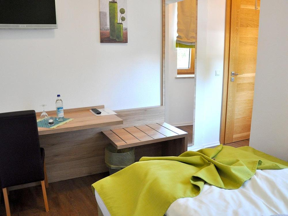 Landgasthaus Zur Linde Pleiskirchen Dış mekan fotoğraf