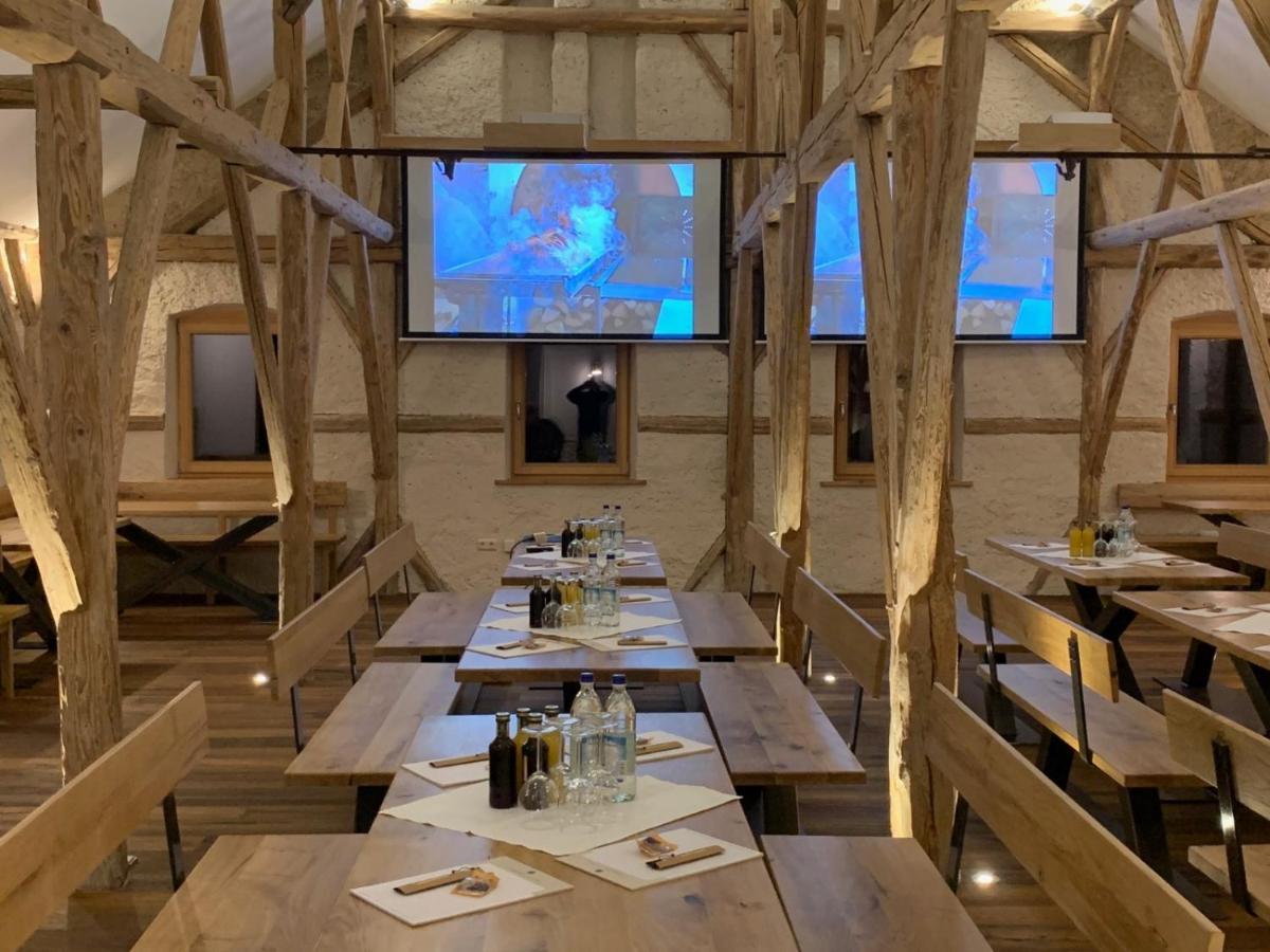 Landgasthaus Zur Linde Pleiskirchen Dış mekan fotoğraf