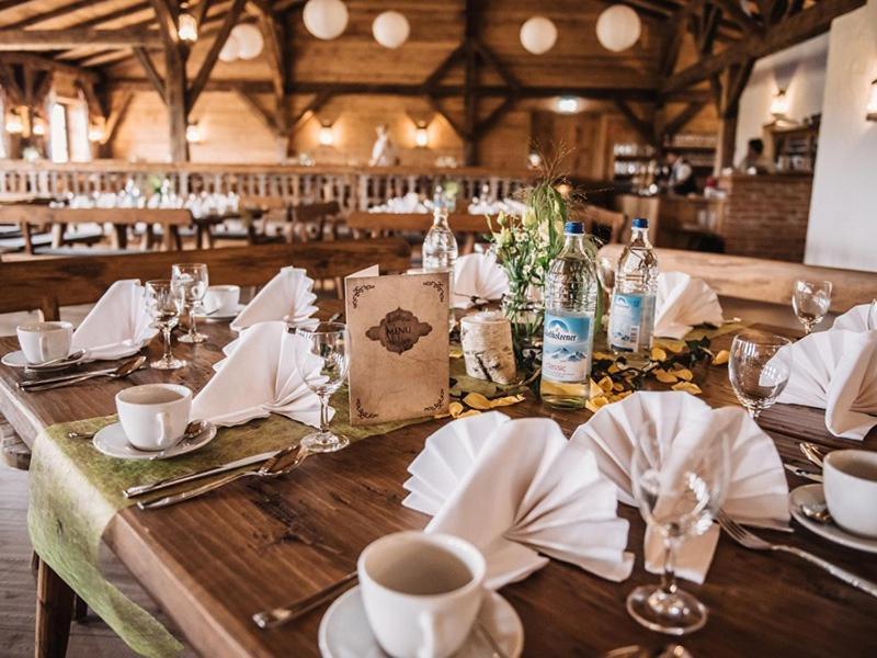 Landgasthaus Zur Linde Pleiskirchen Dış mekan fotoğraf