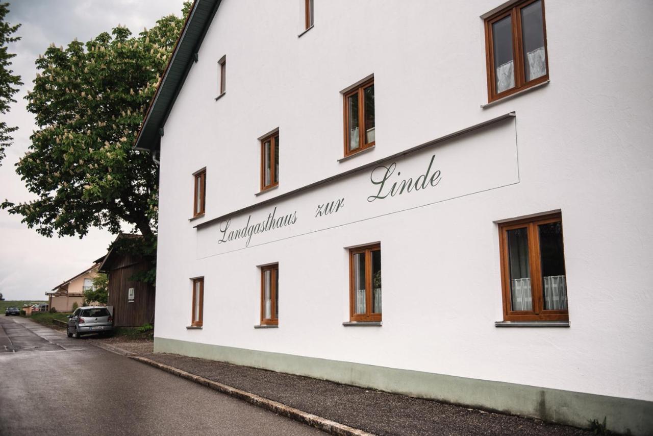 Landgasthaus Zur Linde Pleiskirchen Dış mekan fotoğraf