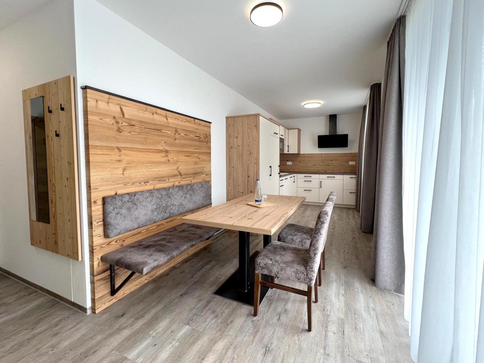 Landgasthaus Zur Linde Pleiskirchen Dış mekan fotoğraf